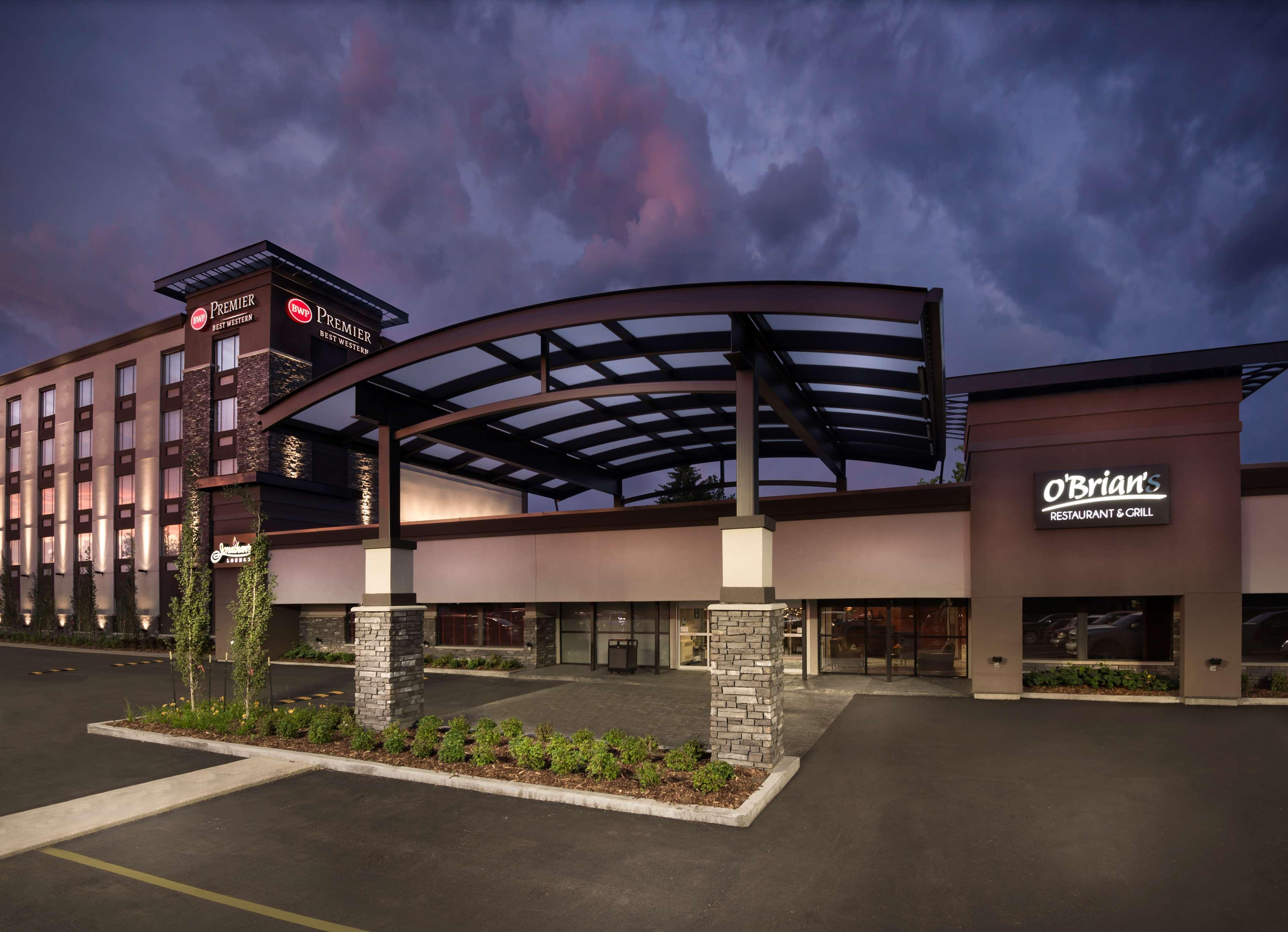 Best Western Premier Denham Inn & Suites Leduc Exterior photo