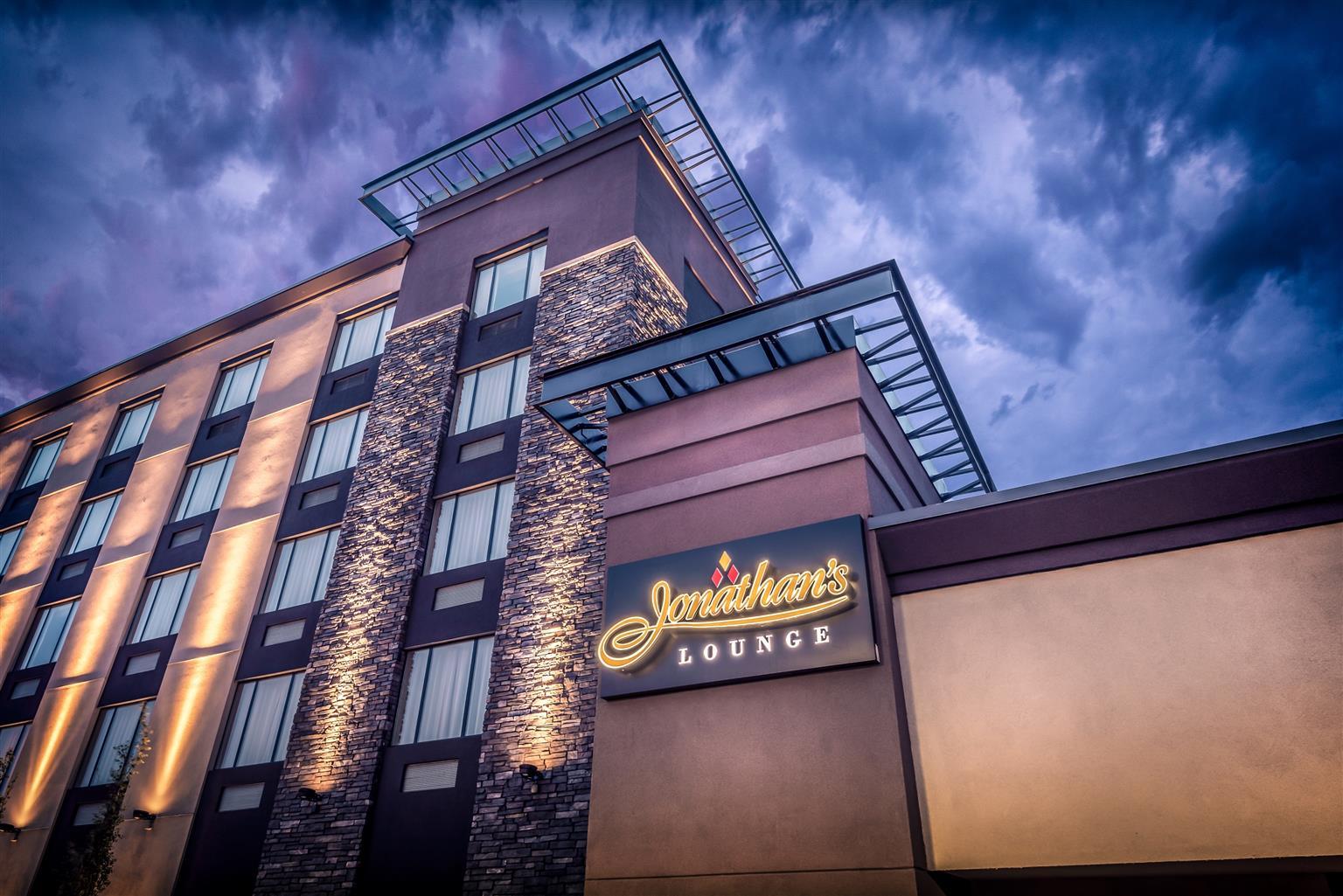 Best Western Premier Denham Inn & Suites Leduc Exterior photo