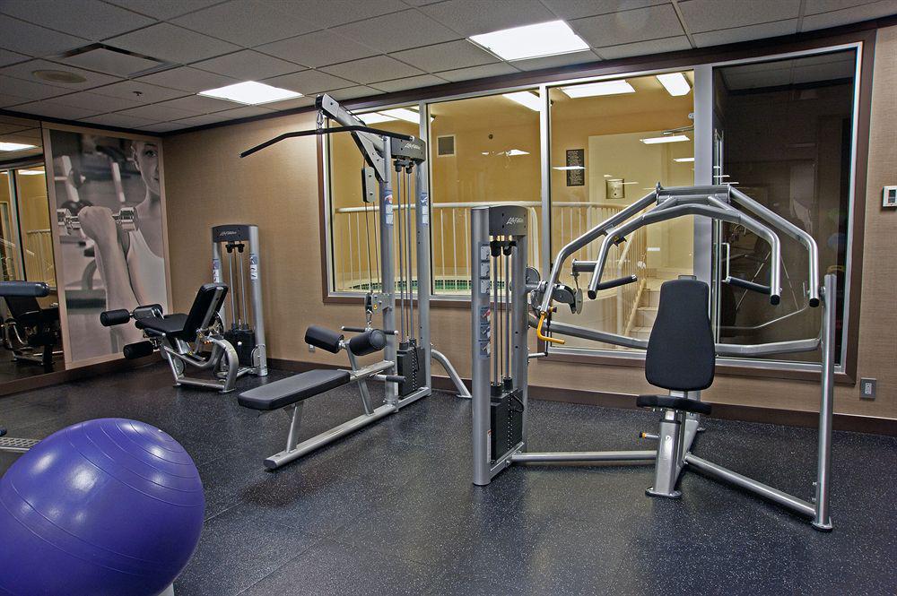 Best Western Premier Denham Inn & Suites Leduc Facilities photo